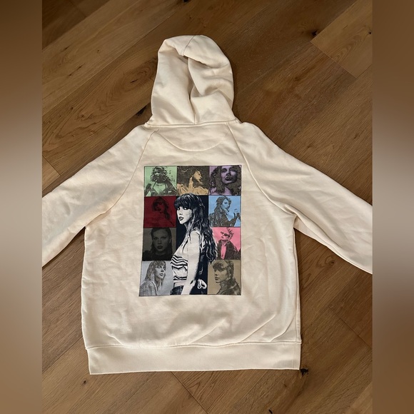 Eras Tour Beige/Cream Hoodie size M - Picture 2 of 4